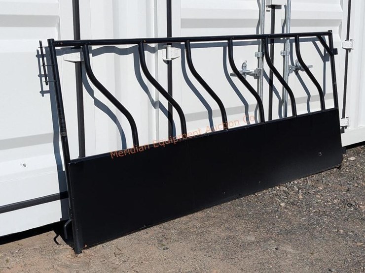 10'-livestock-panel-feed-panel-image-7