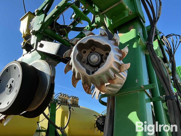 2011-john-deere-1720-ccs-image-14