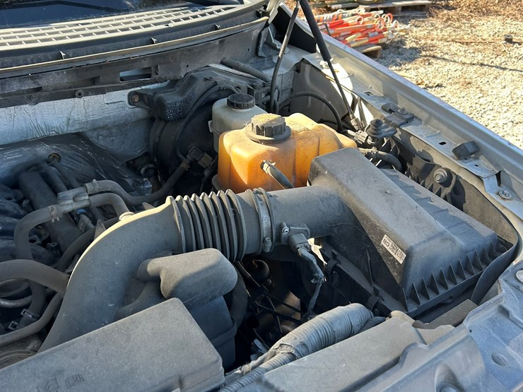 2014-ford-f150-image-35