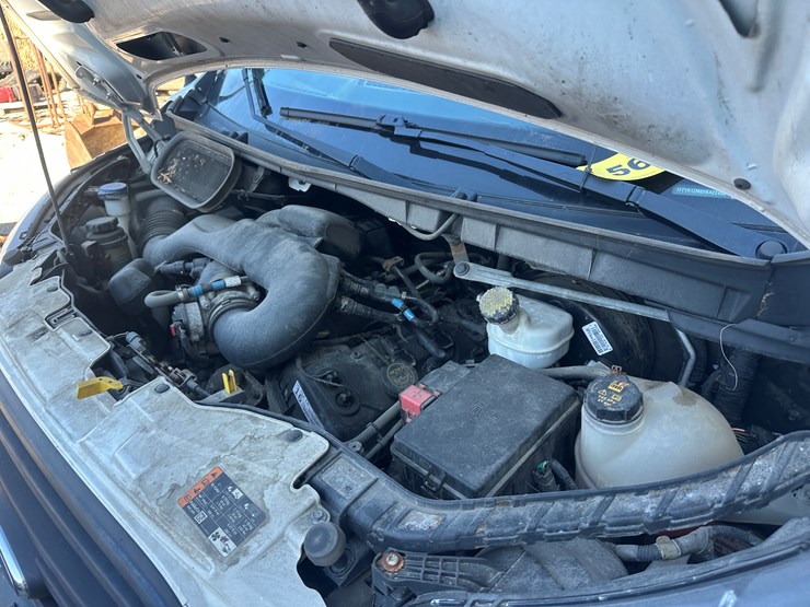 2017-ford-transit-image-54