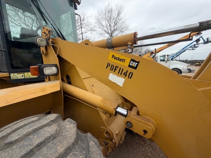 caterpillar-914g-image-32