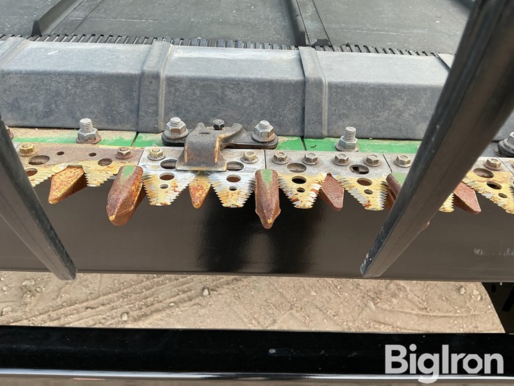 2020-john-deere-735fd-image-17