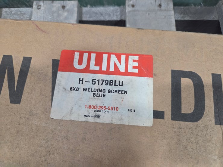 #5445-•-hitches,-welding-screen,-jack,-pump,-and-more-image-8