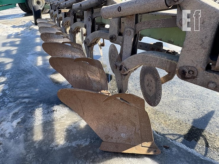 john-deere-820-image-5