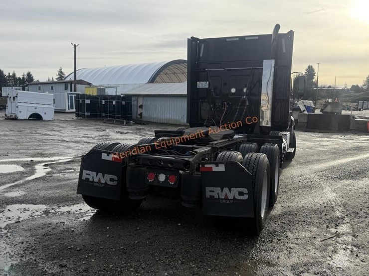 2017-international-prostar-image-57