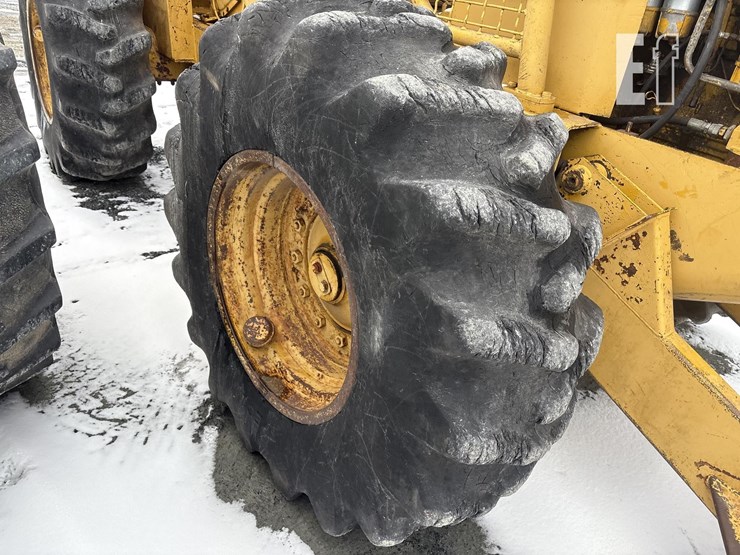 massey-ferguson-320-image-20