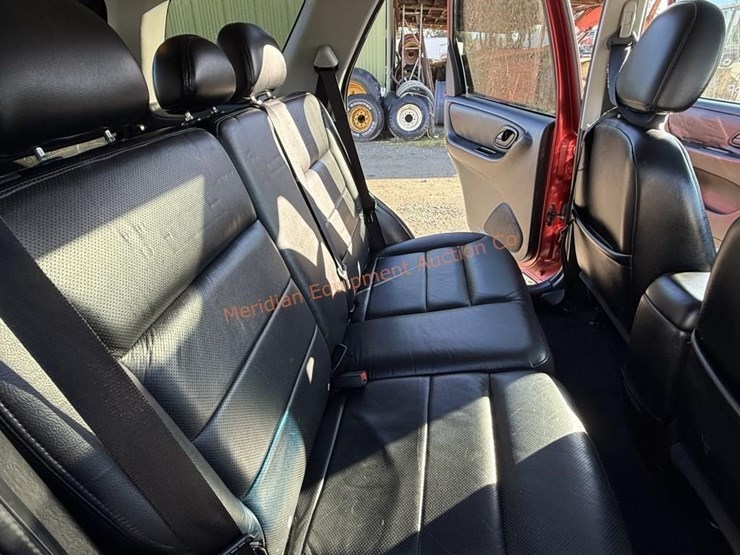 2005-ford-escape-image-29