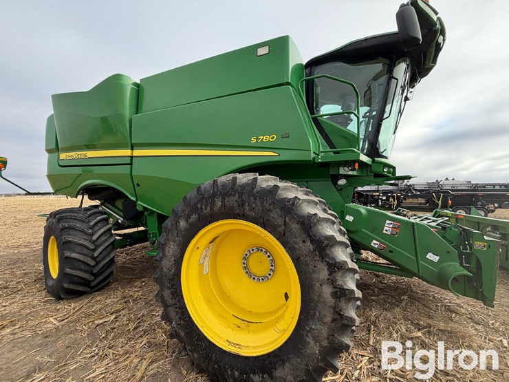 2020-john-deere-s780-image-9