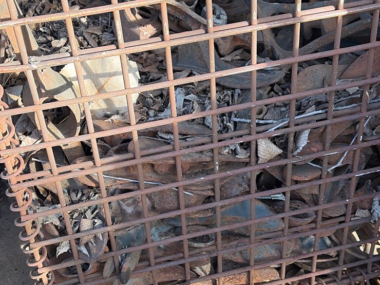 #87-•-antique-sad-irons-and-cobbler-lasts-image-2