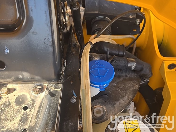 2017-jcb-3cx-image-80