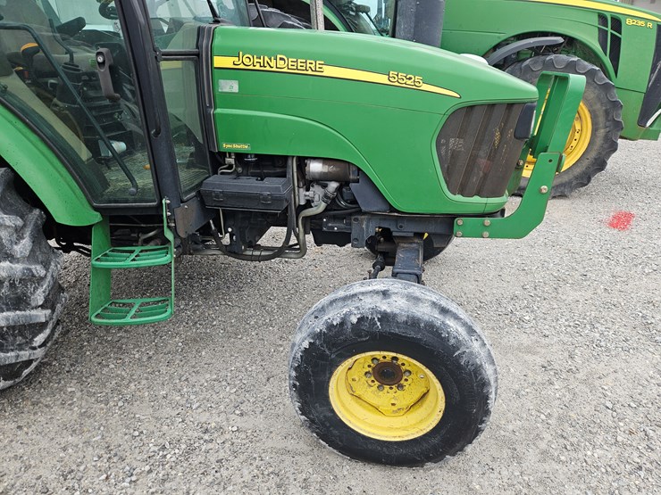 john-deere-5525-image-3