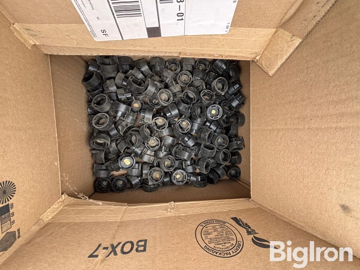 john-deere-hawkie-nozzle-bodies-image-18