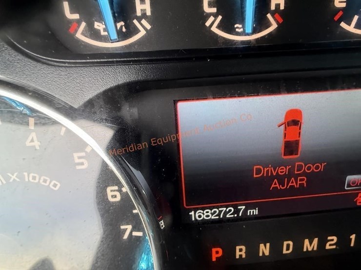 2011-ford-f150-image-33