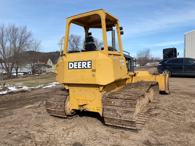 2004-deere-700h-lgp-image-9