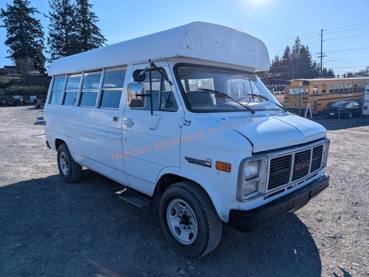 1987-gmc-3500-image-3