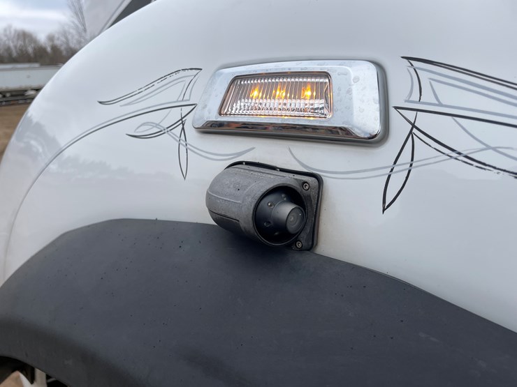 2019-kenworth-t880-image-38