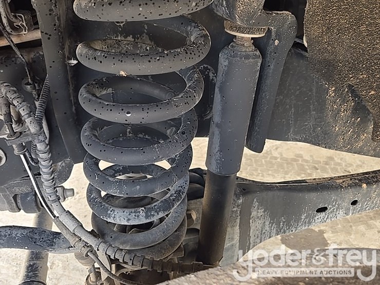 2019-ford-f550-image-61