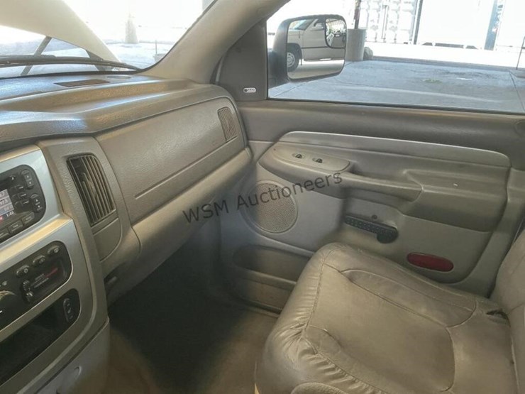 2005-dodge-ram-3500-image-18