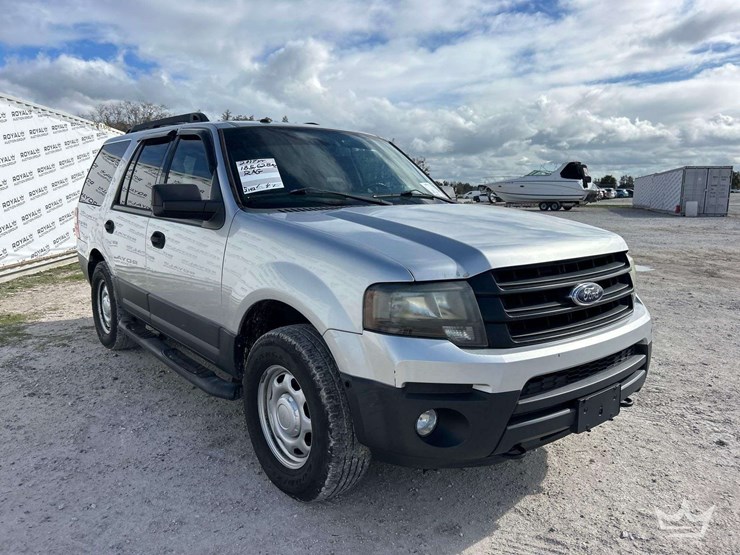 2017-ford-expedition-image-2