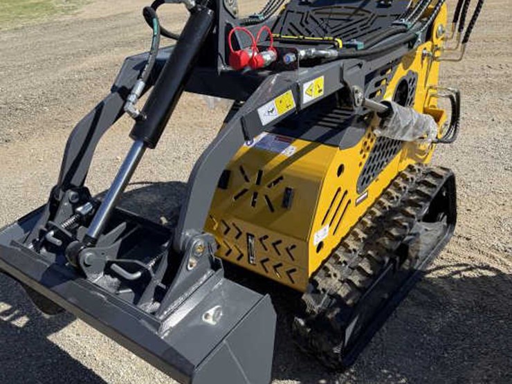 #128-•-mini-skid-steer-loader---sdll60-image-2