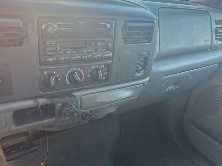 2004-ford-f350-sd-image-11