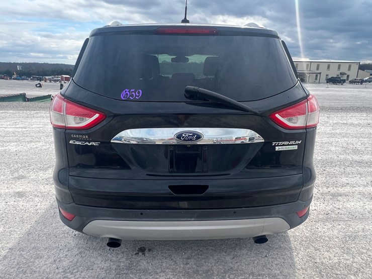 2014-ford-escape-titanium-image-10