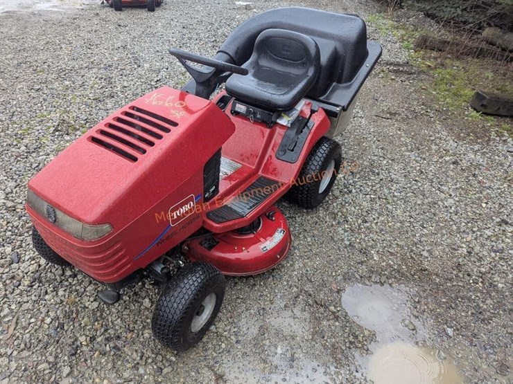 toro-wheelhorse-1638hxl-image-8