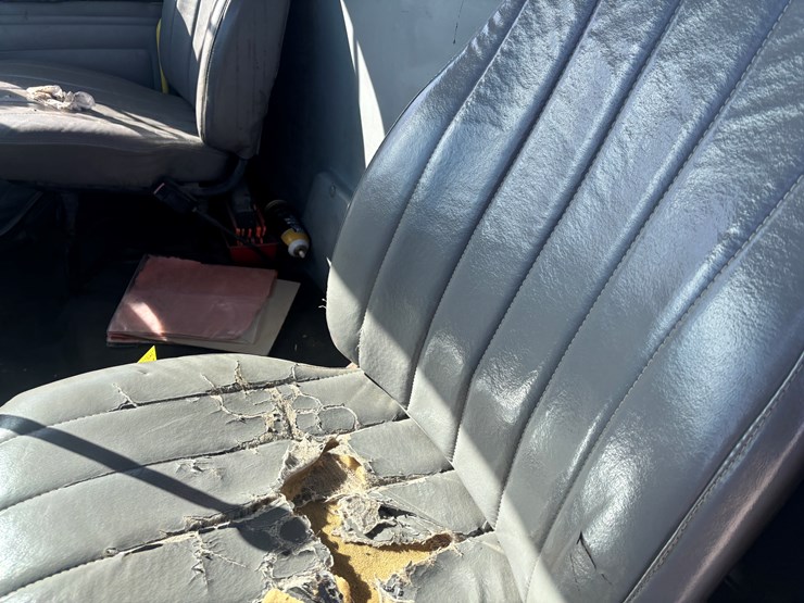 freightliner-fl70-image-28