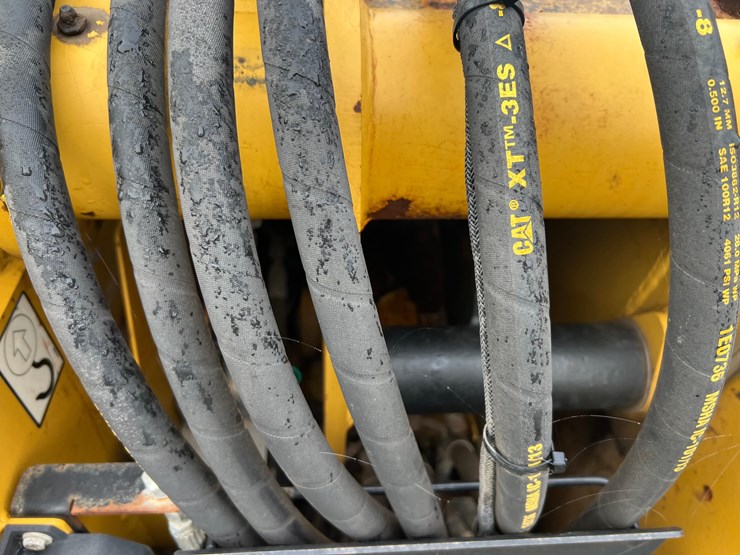 caterpillar-th255c-image-40