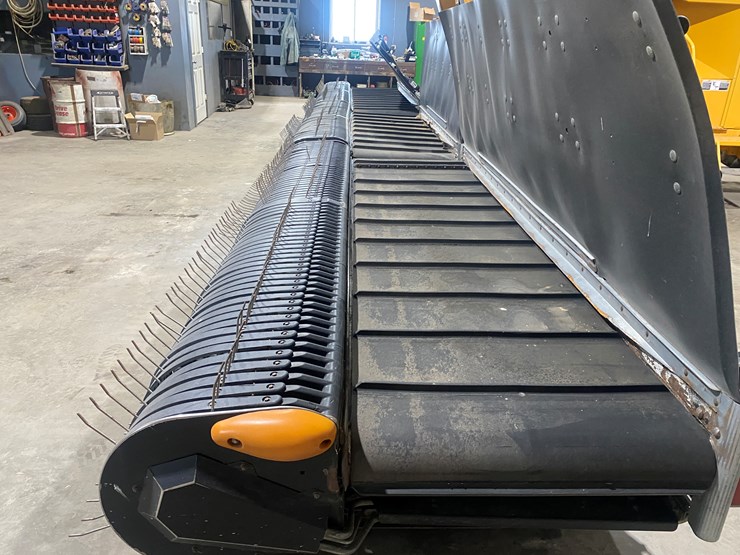 #135-•-2013-oxbo-4334-self-propelled-merger-(reedsville,-wi)-image-13