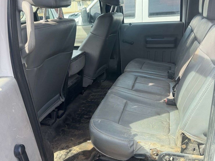 2011-ford-f350-image-8