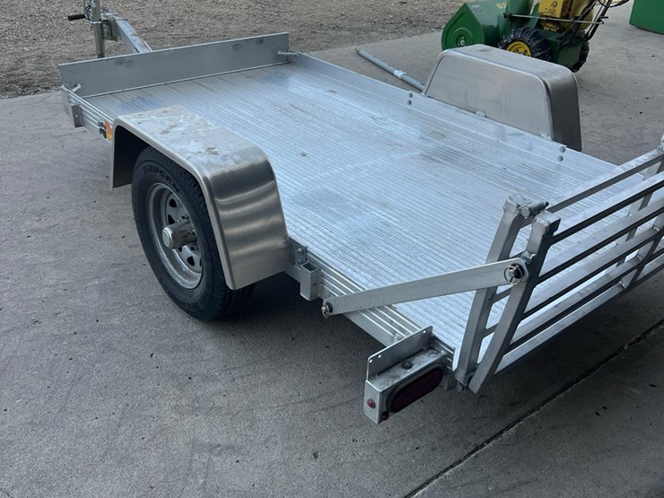 aluminum-trailer,-perfect-for-side-by-side-or-golf-cart-image-13