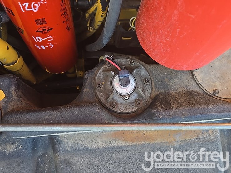 2005-caterpillar-140h-vhp-plus-image-79