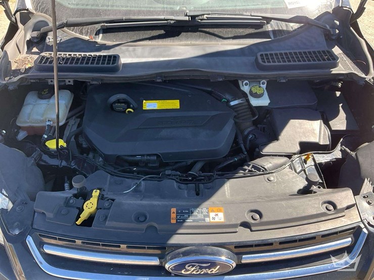 2016-ford-escape-image-8