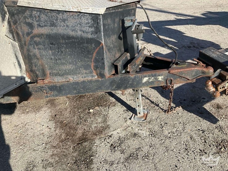 2002-suncoast-18ft-t/a-enclosed-trailer-image-13