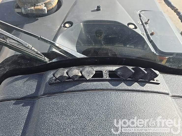 2018-deere-310sl-image-83