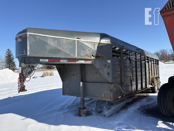 2012-chaparral-trlrs-of-iowa-image-1