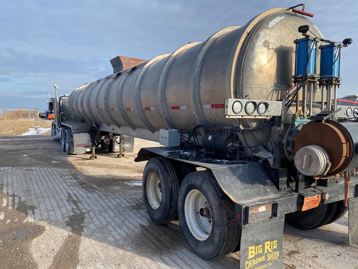 1980-trailmobile-tanker-image-10