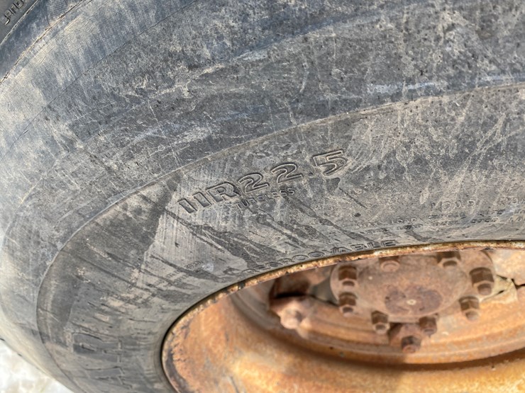 1991-ford-l9000-image-21