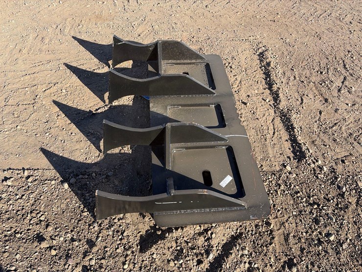 skid-steer-pull-style-cultivator-attachment-image-2