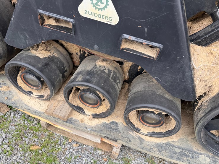 #41005-•-2022-zuidberg-36"-combine-tracks-image-26