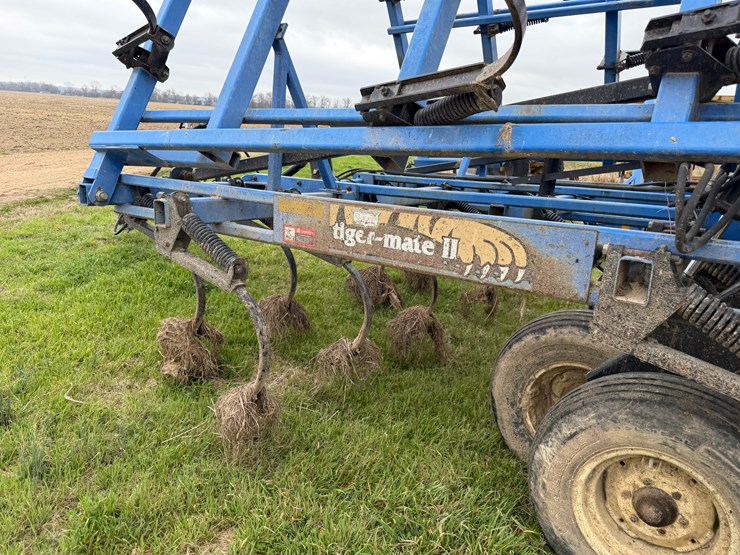 case-ih-tigermate-ii-image-26