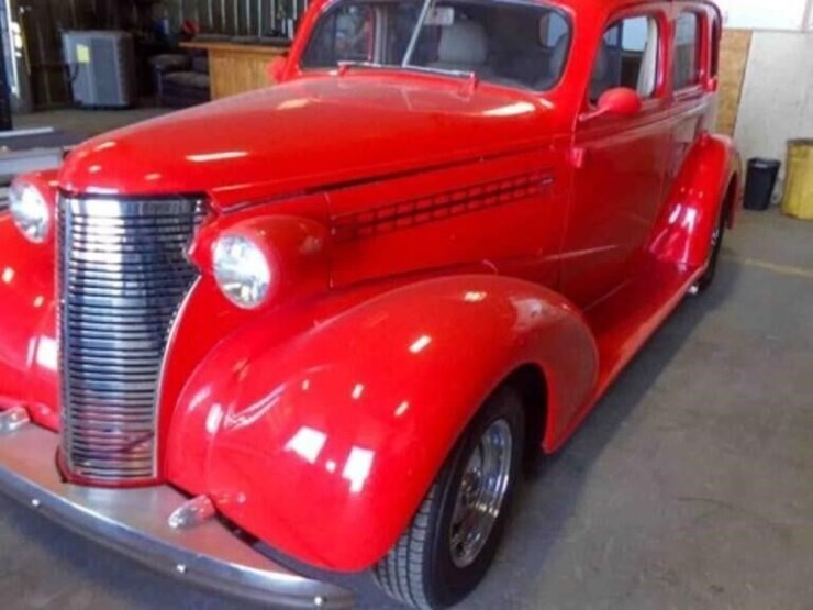 1938-chevy-street-rod,-ls1-v-8-engine,-4l60e-image-5