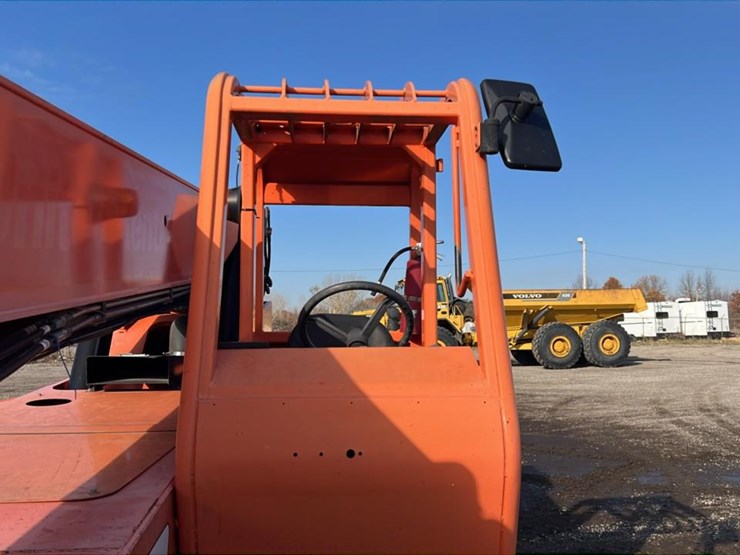 #1200-•-2011-jlg-6042-telehandler-image-24