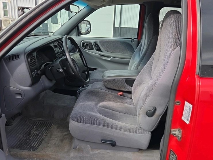 1997-dodge-dakota-sport-image-9