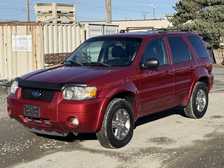 2005-ford-escape-image-1