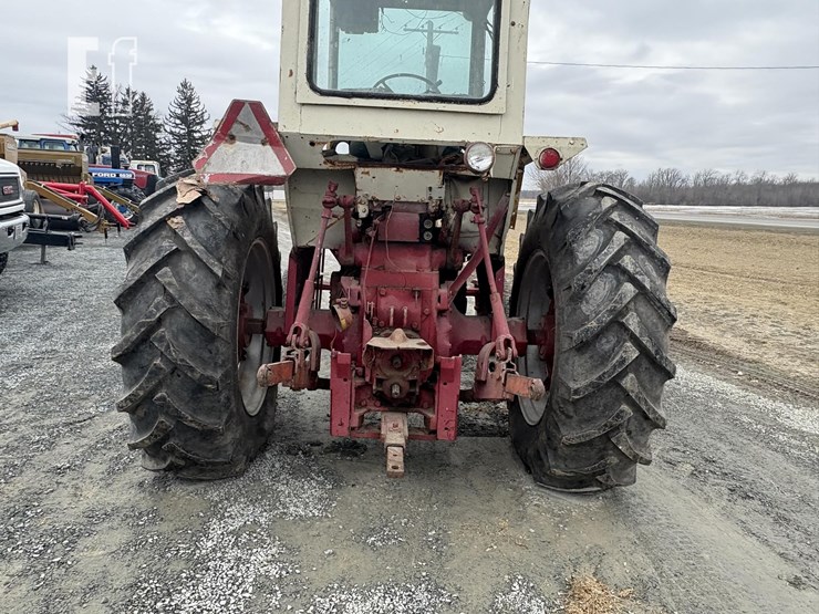 international-806-image-13