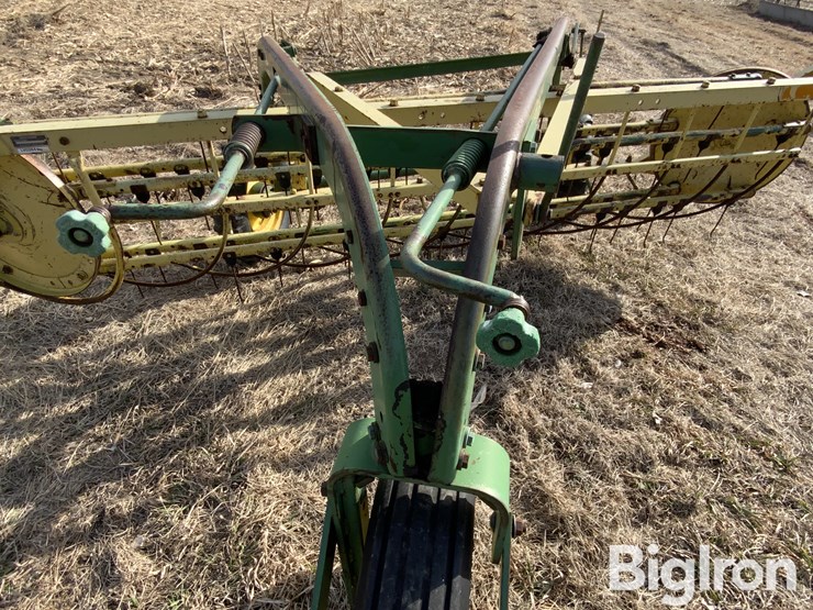 john-deere-670-image-9