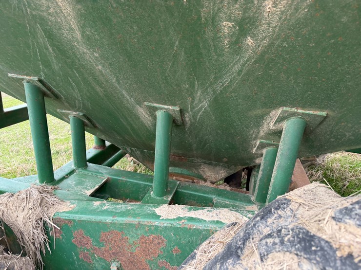 #41023-•-grain-cart-image-44