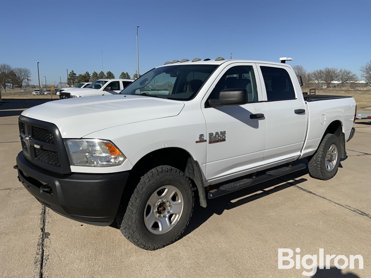 2017-dodge-2500-image-1